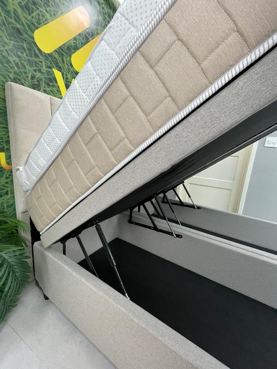 Colchão Exclusive Gel Ortobom + Base Baú blindada e bipartida – Queen c/ puxadores em madeira – 1.58m X 1.98m - Imagem 3