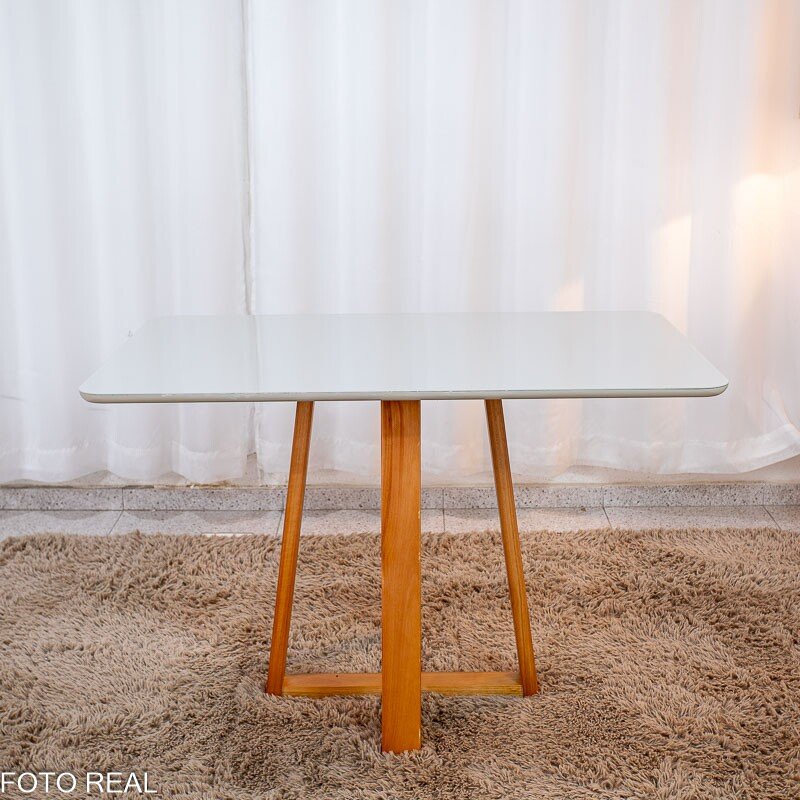 Mesa de Jantar Bali 120x80 Vidro Off Base Madeira + 4 Cadeiras Londres Veludo Chumbo Minas Plac - Entregue Montada - Imagem 14
